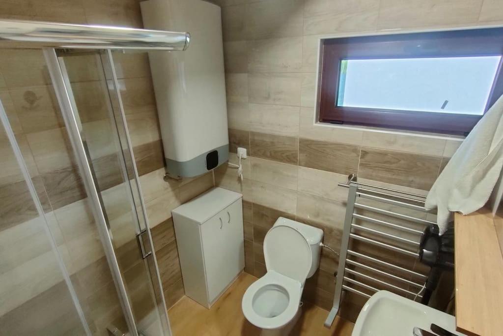Tiny Treperka Villa Семили Екстериор снимка